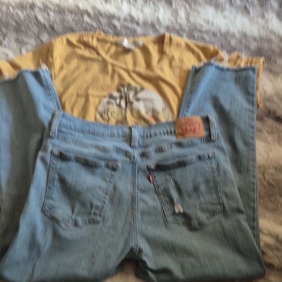 DONATED - Picture 4 of 5